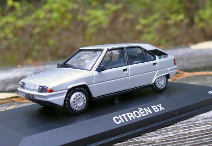 BX 1982 (Norev)